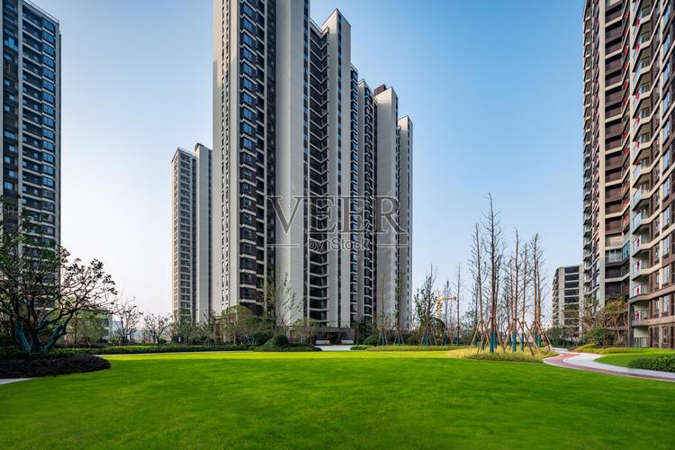 现代高层住宅绿化景观与绿化带照片摄影图片